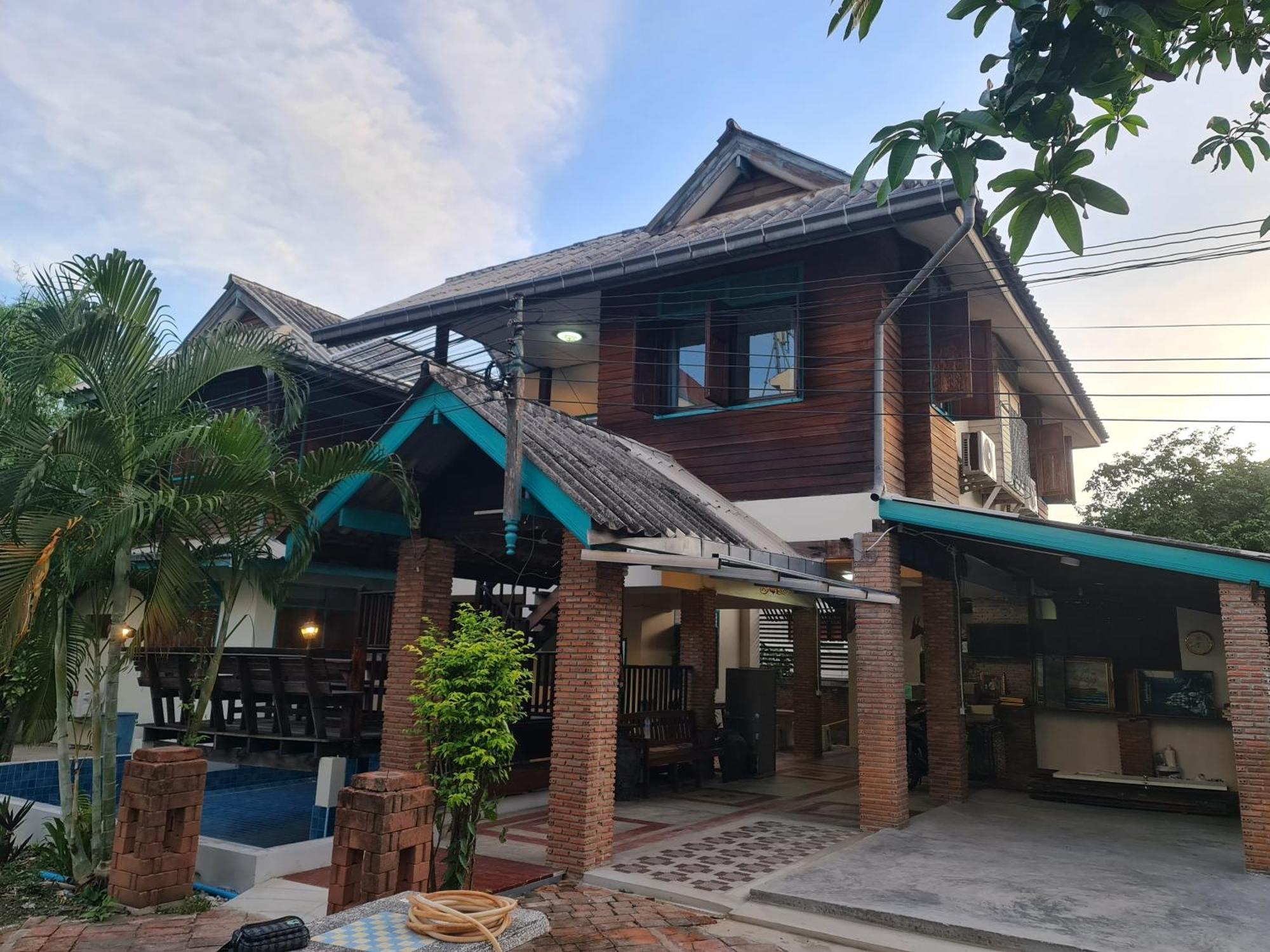 Tepbunthomhouse Ayutthaya Apartment Exterior photo