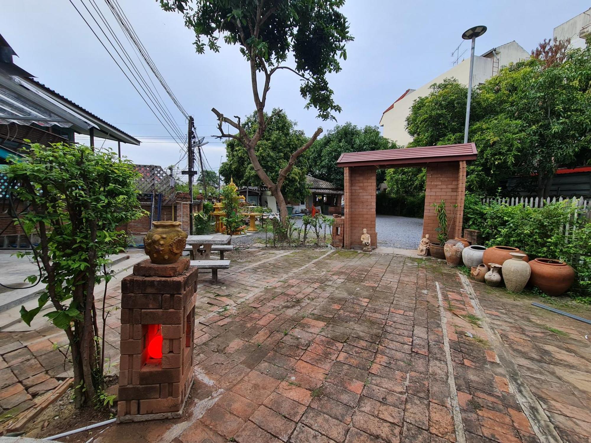 Tepbunthomhouse Ayutthaya Apartment Exterior photo