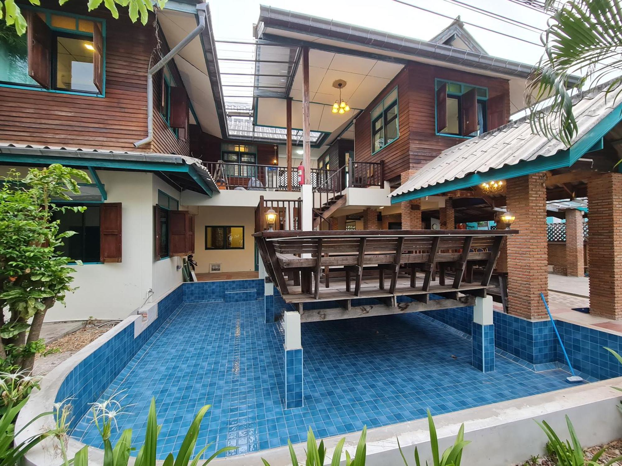 Tepbunthomhouse Ayutthaya Apartment Exterior photo