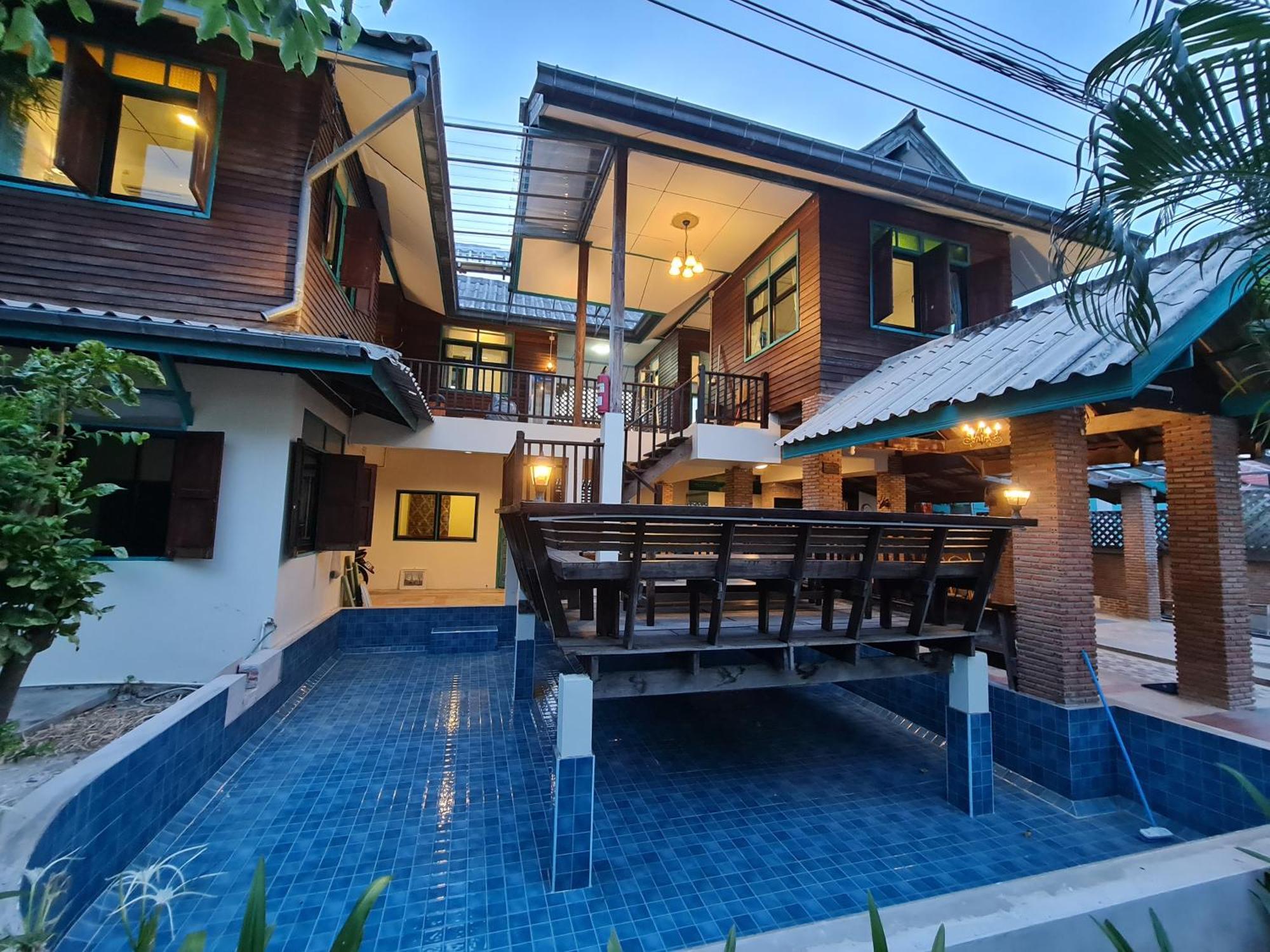 Tepbunthomhouse Ayutthaya Apartment Exterior photo