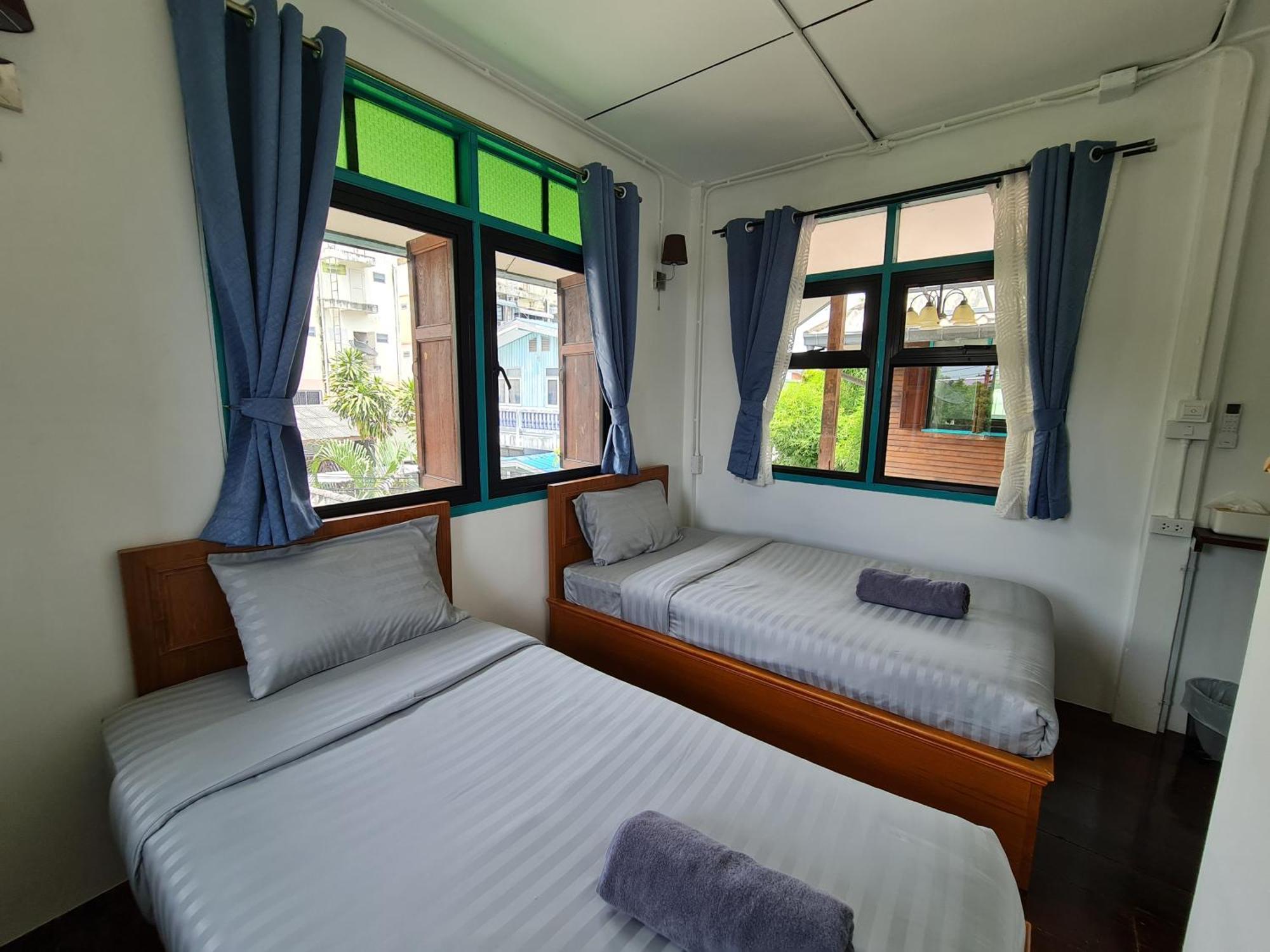 Tepbunthomhouse Ayutthaya Apartment Exterior photo